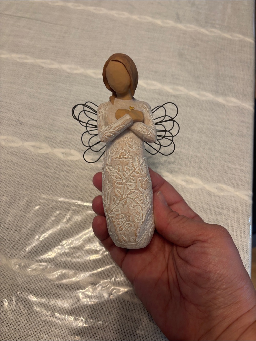 Willow Tree White Angel Figurine with Brown Hair and Black Wire Wings